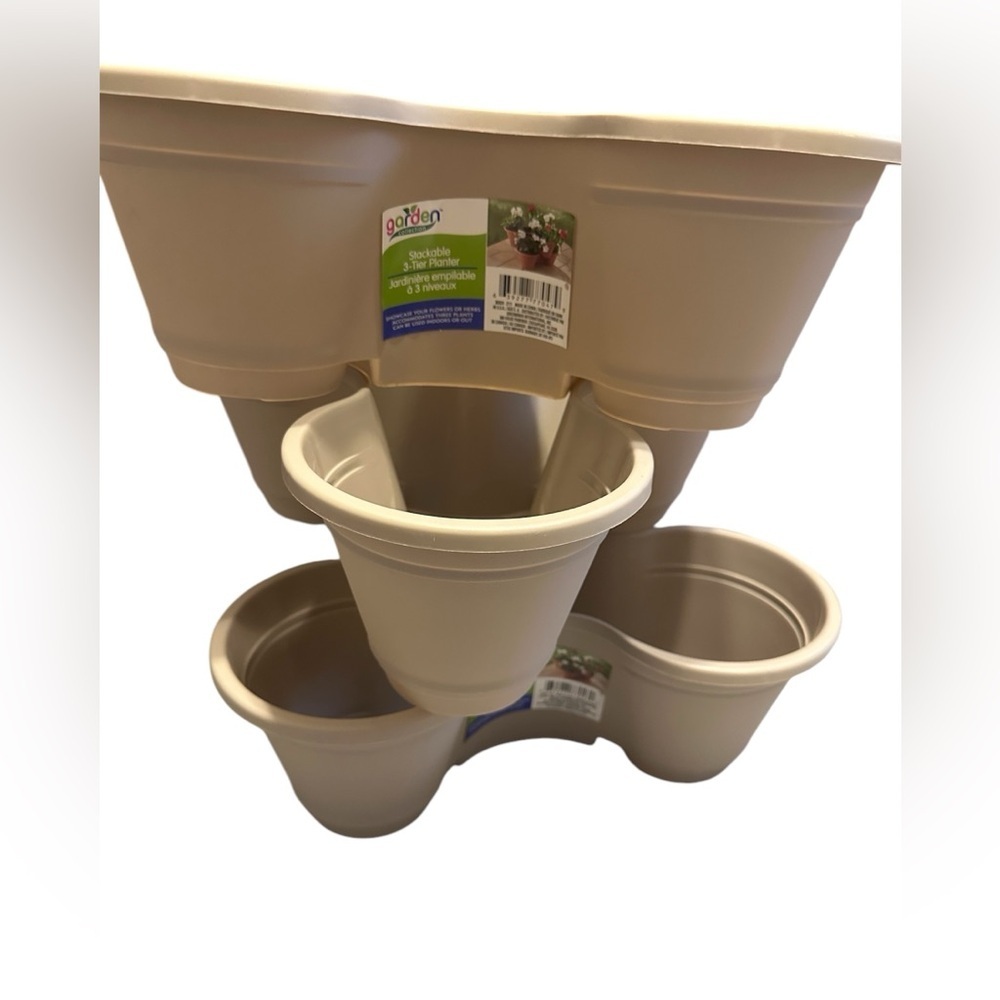 3 Tier Plastic Stackable Pot Planters